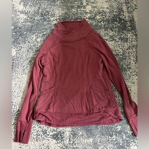 Yogalicious pullover